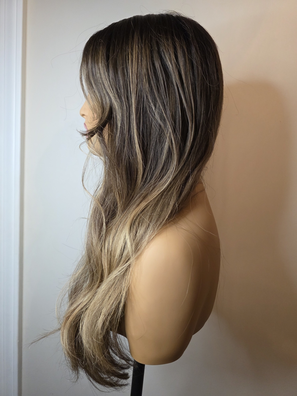 PREMIUM Warm Brown With Ash Blonde Highlights Body Wave Human Hair Wig - Picture 2 of 4